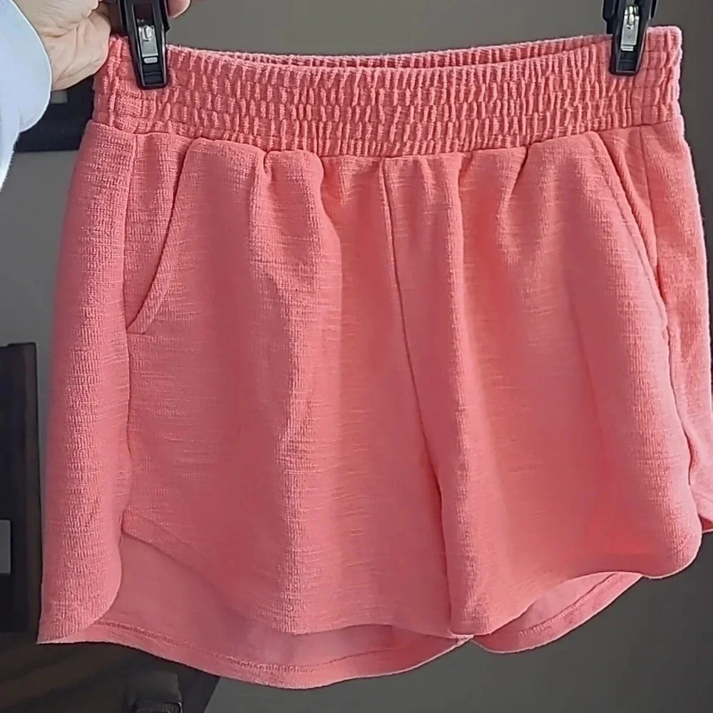 Old Navy Terry Soft Lightweight Short - Picture 9 of 9